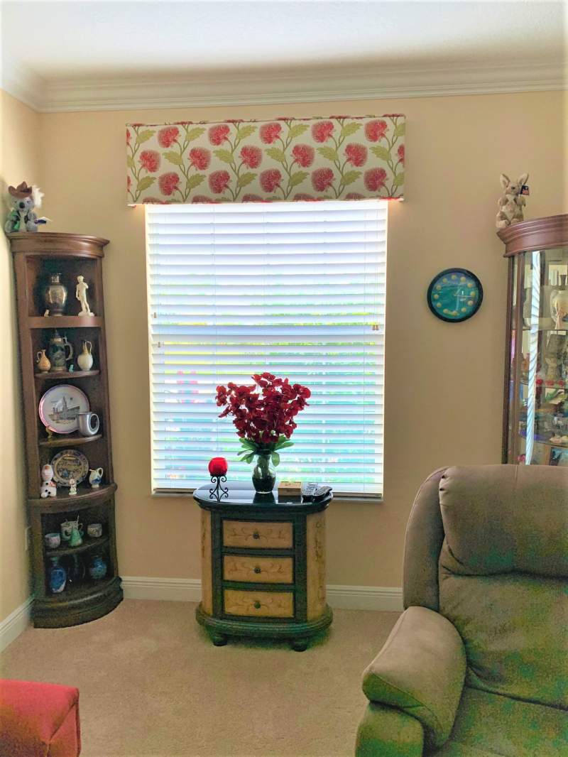 Flower Cornice